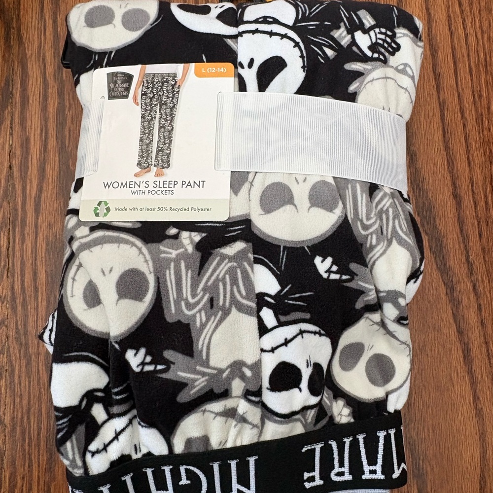 Disney Nightmare Before Christmas Women’s Sleep Pant Size L New with Tags
